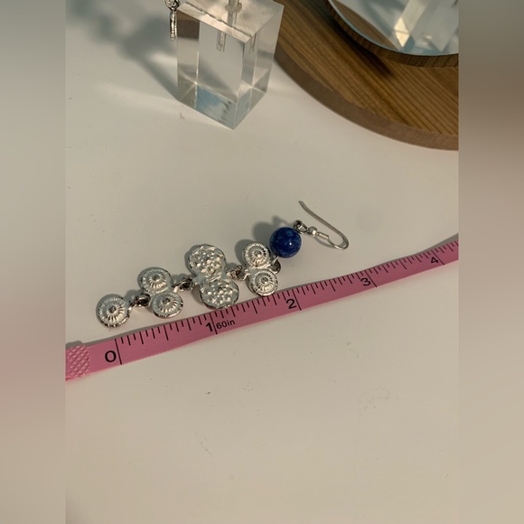 Dangle earrings - Picture 7 of 8